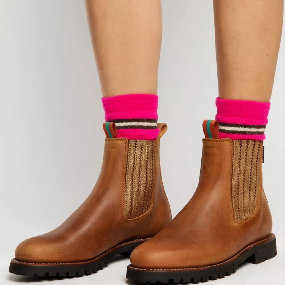 Penelope Chilvers Oscar Boot